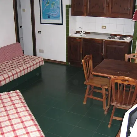 Aparthotel La Piazza Abeti Betulle