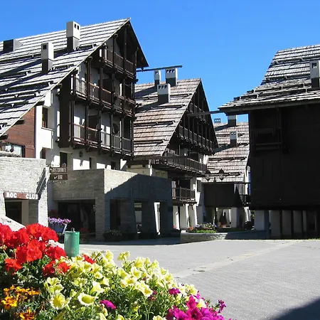 Lägenhetshotell La Piazza Abeti Betulle 3*