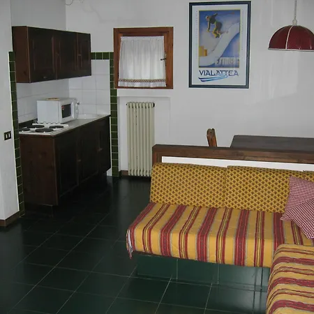 La Piazza Abeti Betulle Aparthotel Cesana Torinese